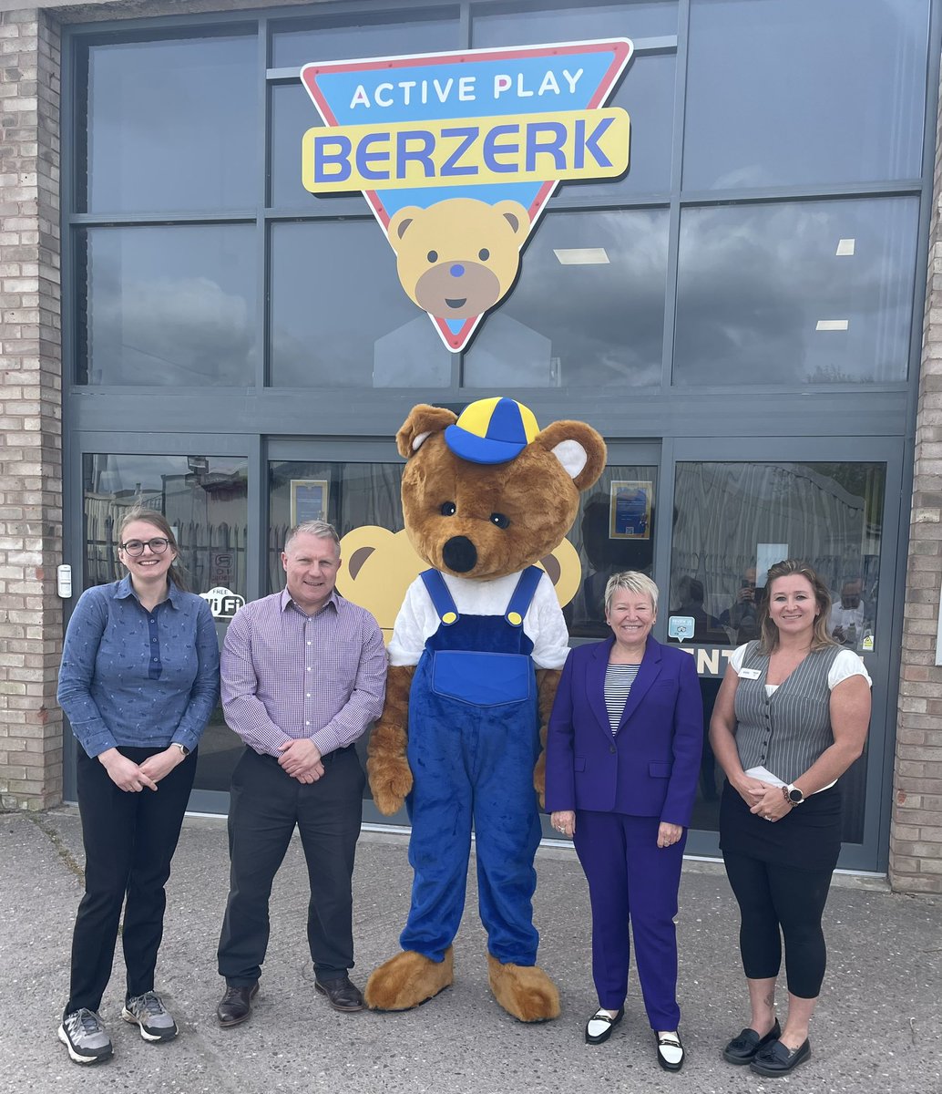 TrilogyActive's tweet photo. With our colleagues from @CommLeisureUK today we welcomed @RachelTaylorMP to our Active Play Centre in Atherstone.

Rachel is the Member of Parliament for the constituency that covers Atherstone. 

 She even got to meet Barney!

#activeplay #atherstone https://t.co/KFtDhUaV6p