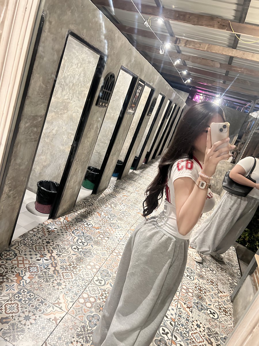 🐷😍 tweet media