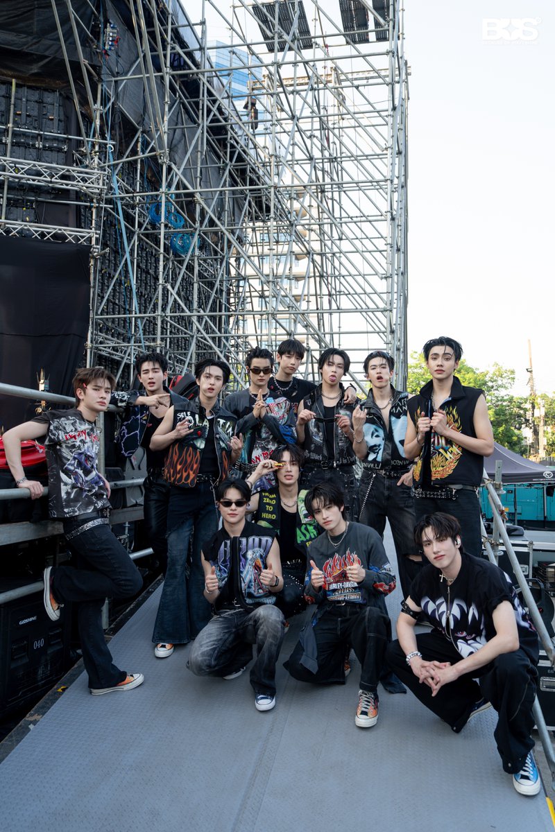 BUS because of you i shine tweet media