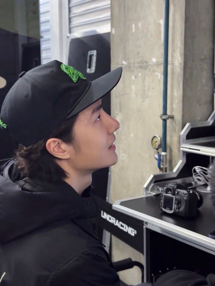 ✿ฺ hana ฺ tweet media