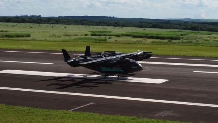 eAviationUpdate's tweet photo. Eve Air Mobility Builds Flight-Test Momentum With 50 Successful Flights - https://t.co/Y7b29RlNV6 #evtol #eaviationnews https://t.co/S94Eu5Ek9W