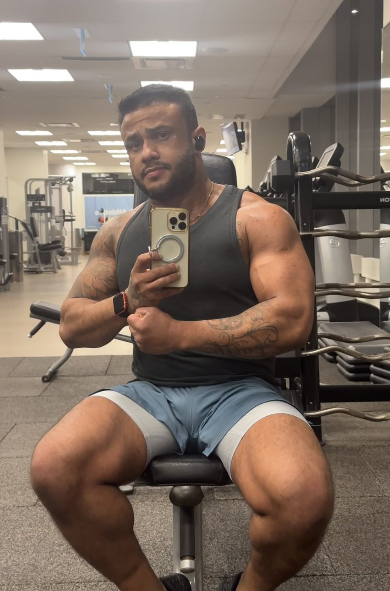 fab_fabinhodb's tweet photo. Friday Pump🏋🏾‍♂️ https://t.co/bykI36FAnA