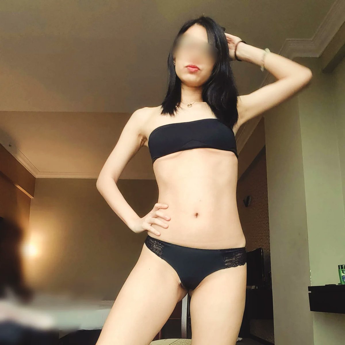 lucybabydoll29 tweet media