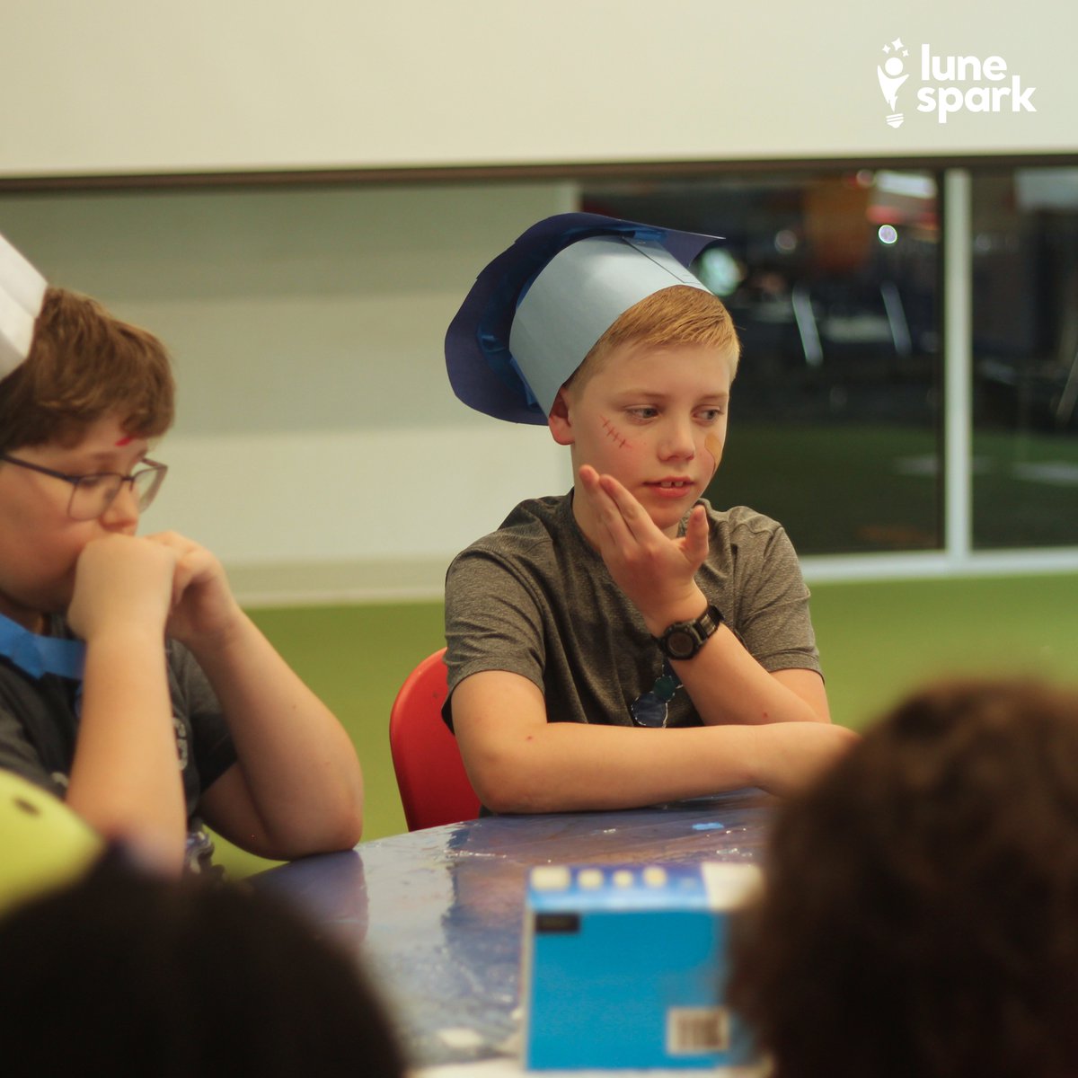 LuneSpark's tweet image. Movie Friday! Check out our latest movies on our YouTube channel: Lune Spark TV 🎬 🎥 ✨ 🤩

#artscenter #moviemaking #moviemakers #filmmaking #filmmakers #arteducation #artcamp #summercamp #trackoutcamp #northcarolina #apex #hollysprings #chapelhill #raleigh #cary #morrisville