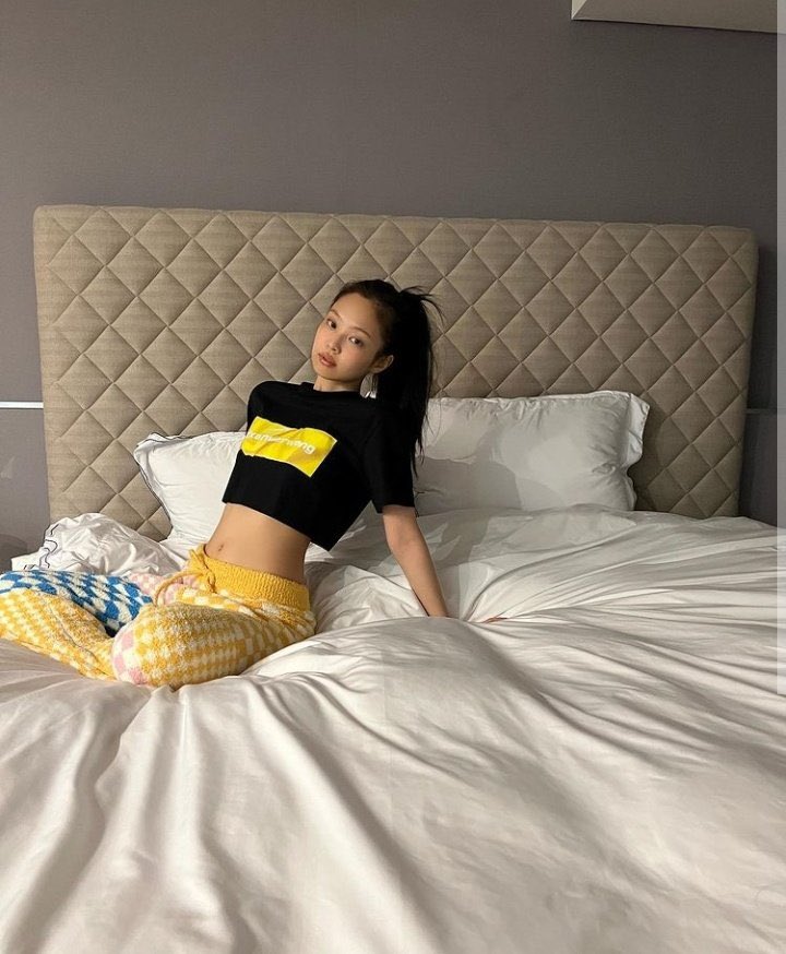 donthittheglass's tweet photo. i miss her https://t.co/FV52fIftT1