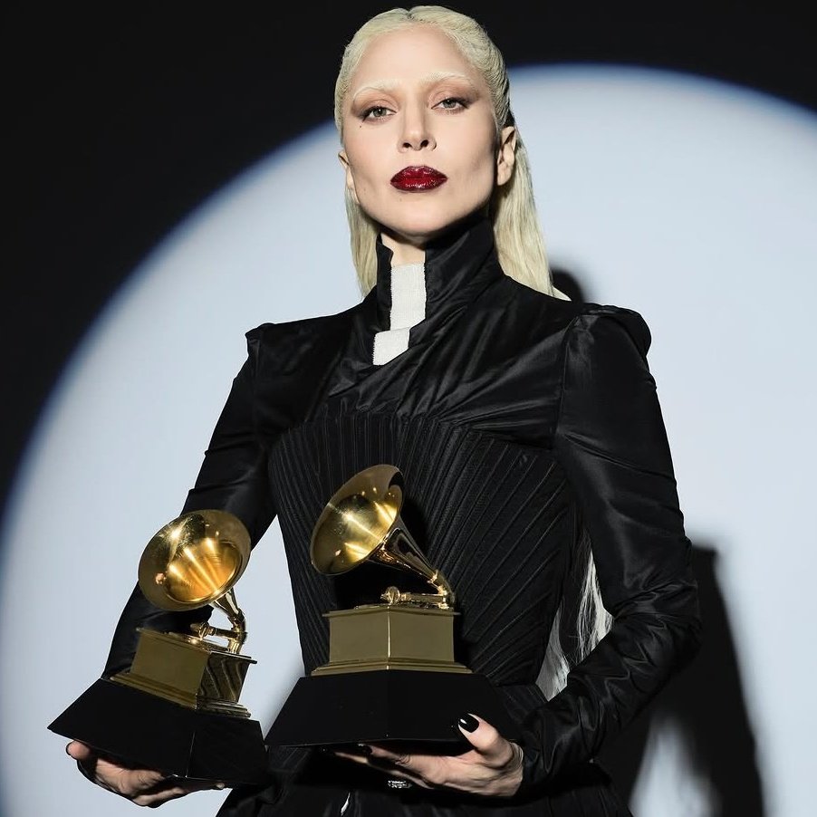 Gaga Notify tweet media