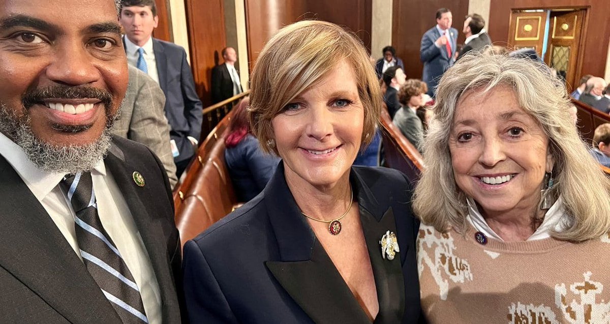 🚨An Illegal deported 8 TIMES. Accused of 17 RAPES. 

Still <a href="/dinatitus/">Dina Titus</a>, <a href="/SusieLeeNV/">Susie Lee</a>, and <a href="/StevenHorsford/">Steven Horsford</a> vote against border security, now Nevada families pay the price with more victims every day. 

When does this insanity end? Time to vote them out.