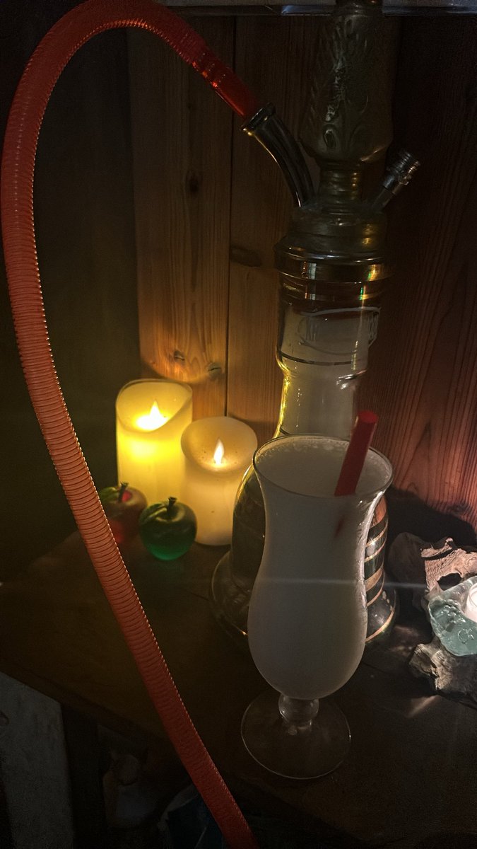 2年ぶりくらいのKIMET！
懐かしさを感じつつ、シーシャってやっぱり好きだなー思い出させるような最高の時間でした！
しのさんありがとうございました。

シーシャはイチジク感のある甘酸っぱいものを頂きました。