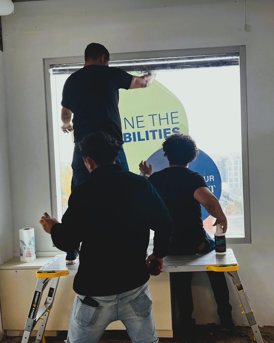 Divadisplaysinc's tweet image. Turn your windows into powerful marketing tools.

Because your storefront should do more than just exist—it should communicate.

Ready to elevate your space with custom window graphics?

📞 Call 301-798-2717
🌐 Visit divadisplays.com

#DivaDisplays #WindowGraphics