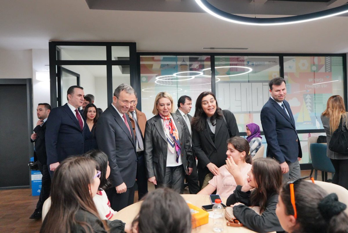 Ahmet Cin tweet media