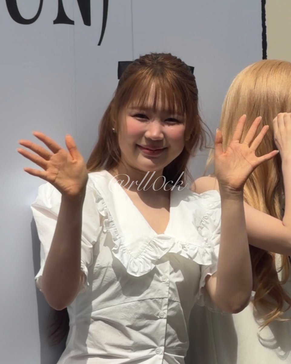 260409
귀여움의 천재꒰՞ ܸɞ̴̶̷ ·̮ ɞ̴̶̷՞꒱

#Hearts2Hearts  #h2h #2an #YEON #예온  #하투하 #하츠투하츠