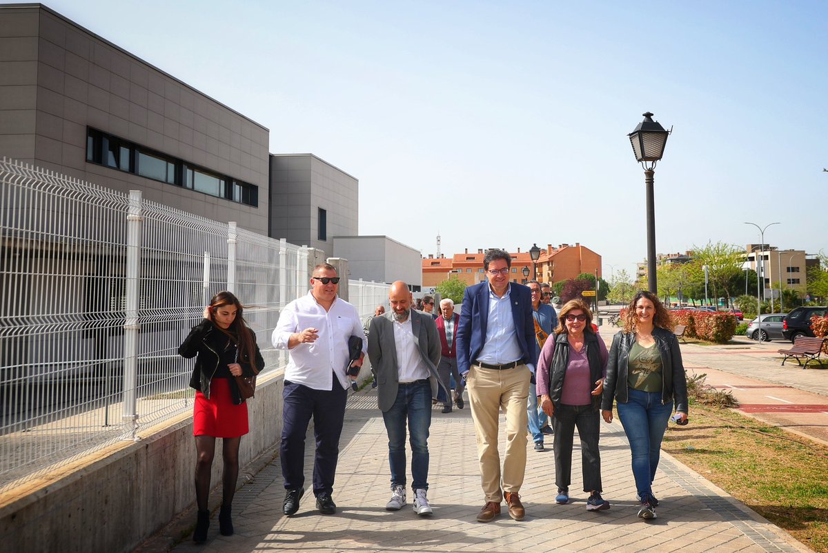 37.000 vecinos en Arroyomolinos sin urgencias sanitarias suficientes por el abandono de la Comunidad de Madrid. 

Ese es el modelo de Ayuso.

Y donde el PP intenta apuntarse la retirada de las líneas de alta tensión que impulsa el Gobierno de España.

Hay dos formas de gobernar.