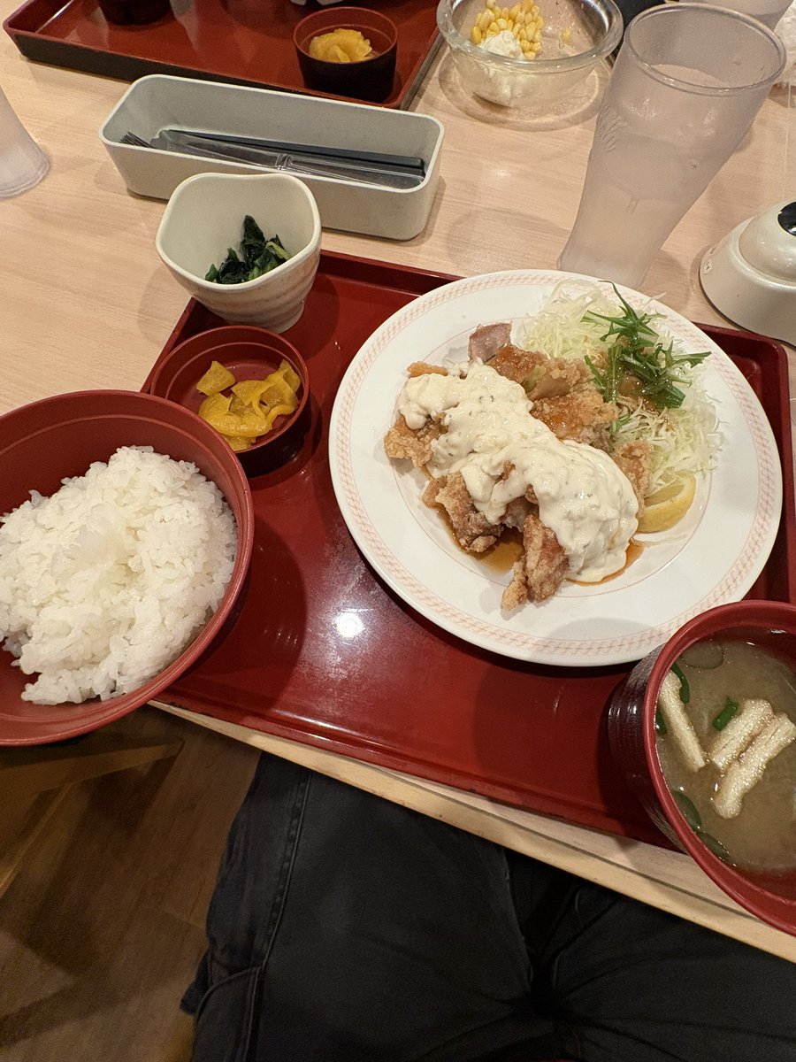 andy • sacre tweet media