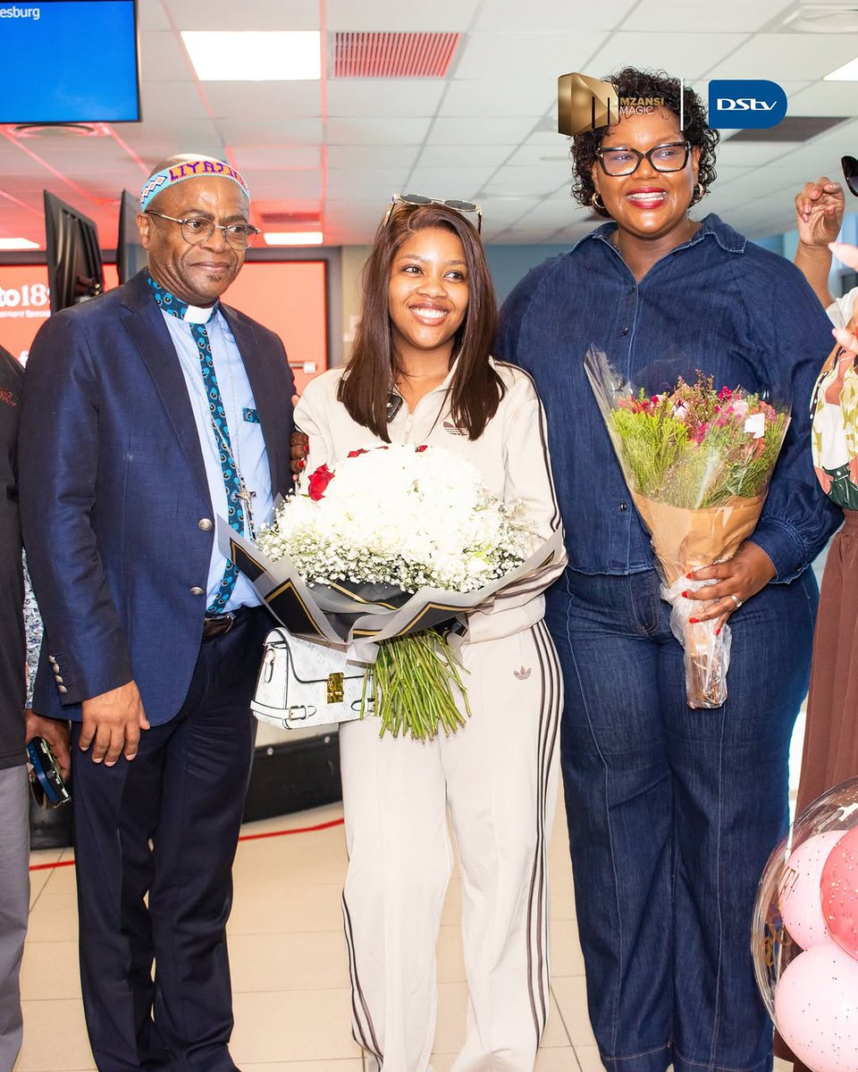 RanksAfrica's tweet photo. It was nothing short of beautiful and emotional scenes at the #LiemaPantsiHomecoming in East London, Eastern Cape, as BBMzansi Season 6 winner Liyema Pantsi returned home to a grand reception.

The reality star was welcomed by a large crowd of fans, supporters, and well-wishers who came out in numbers to celebrate her remarkable win. From cheers to flowers and heartfelt moments, the atmosphere reflected deep admiration and pride from her community.

Liema was showered with love and recognition from her day-one supporters, marking a powerful homecoming moment that highlights her growing influence and connection with her fans.

The celebration not only honors her victory but also reinforces her status as one of the standout personalities to emerge from the show.