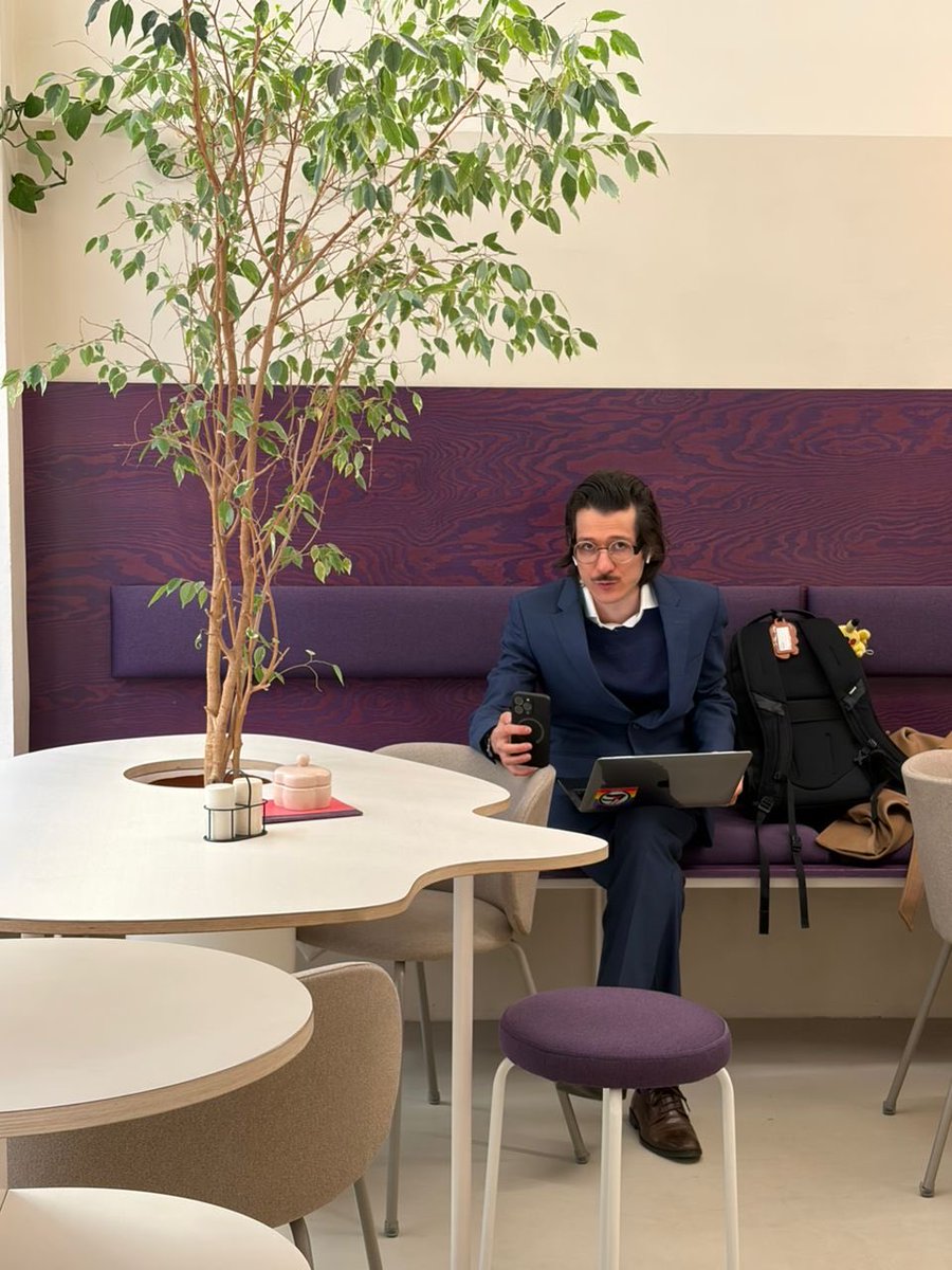 veyesa de Kant-ina tweet media