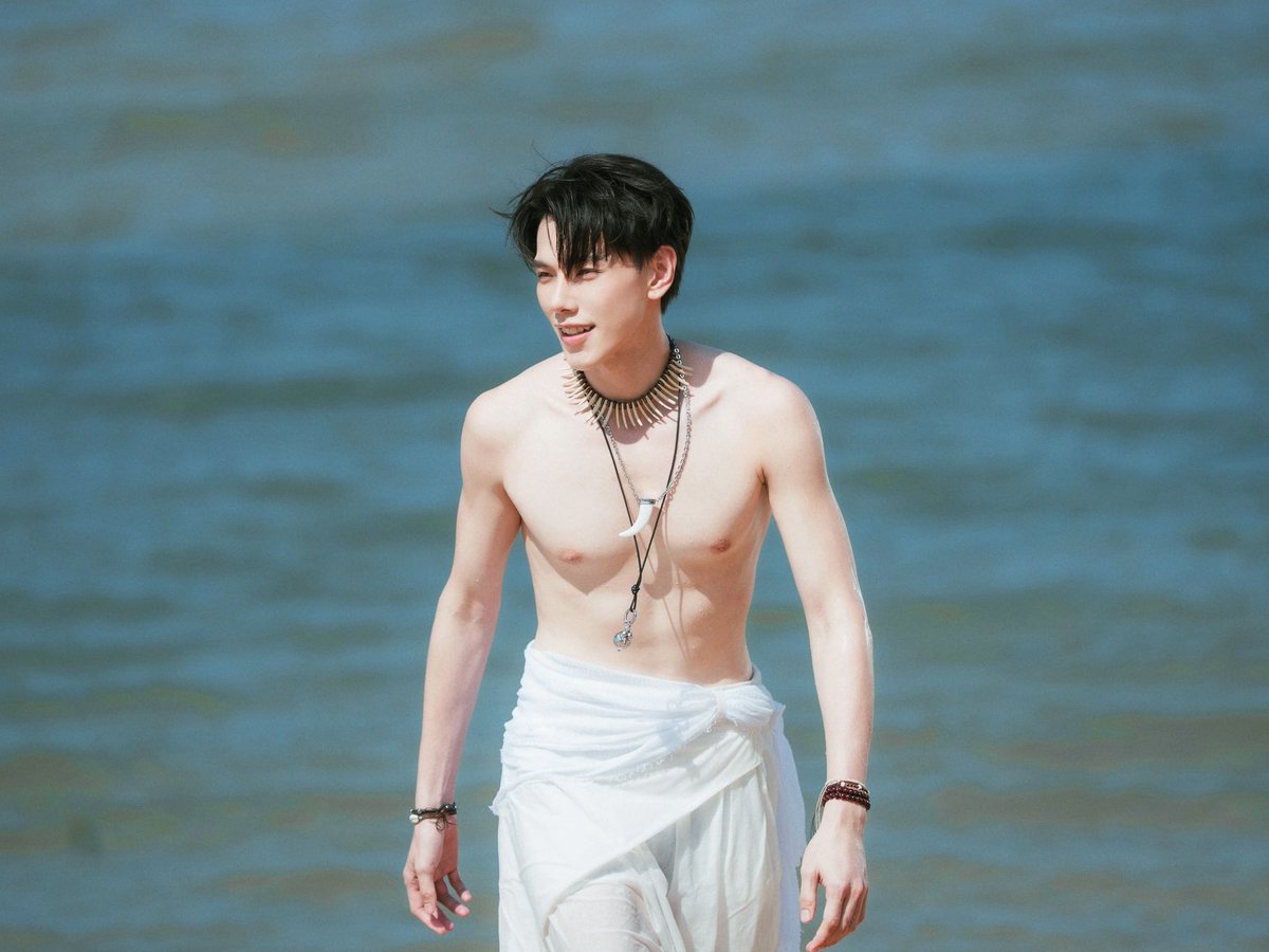 ꔛ˚— ft. 🦖 tweet media