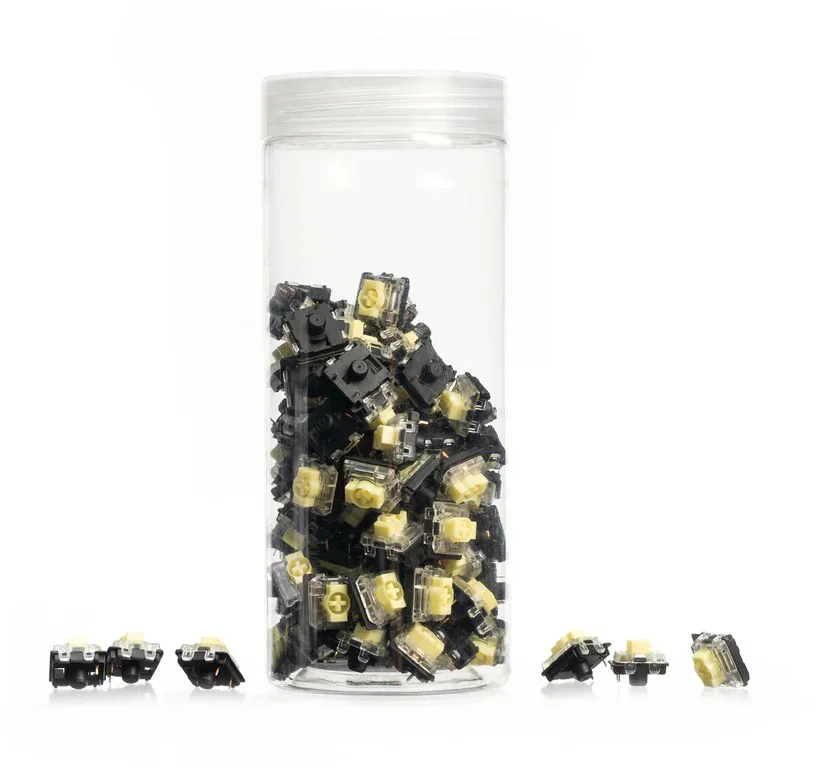 Faasteer's tweet image. Zatím jsem zakotvil u kolegovi @KeychronMK #K5max s LP #BananaSwitch, ale pozoruji celkem dost překlepů. Což svádím na tvar #Keycaps a klávesy velmi blízko u sebe.

Naštěstí mám na testování neomezené množství času, je mi sympatická a tak trochu doufám, že se to zlepší.. 🤷‍♂️