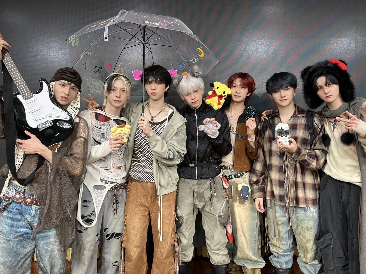 앰퍼샌드원 (AMPERS&ONE) tweet media