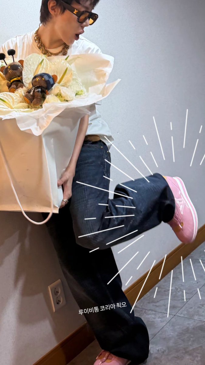 BTS Updates & Translations tweet media