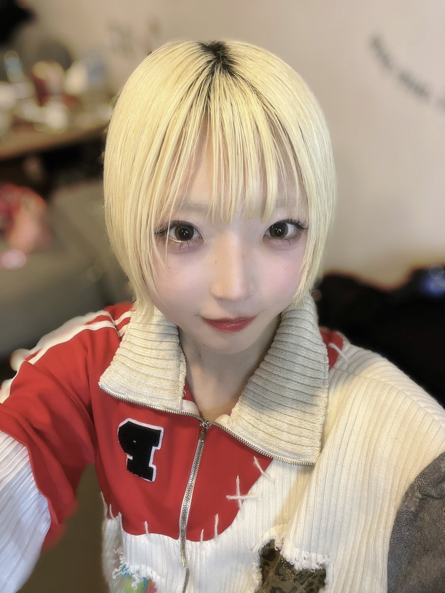 サン tweet media