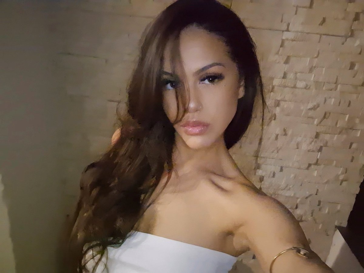 nicole loves haechan 🧸 tweet media