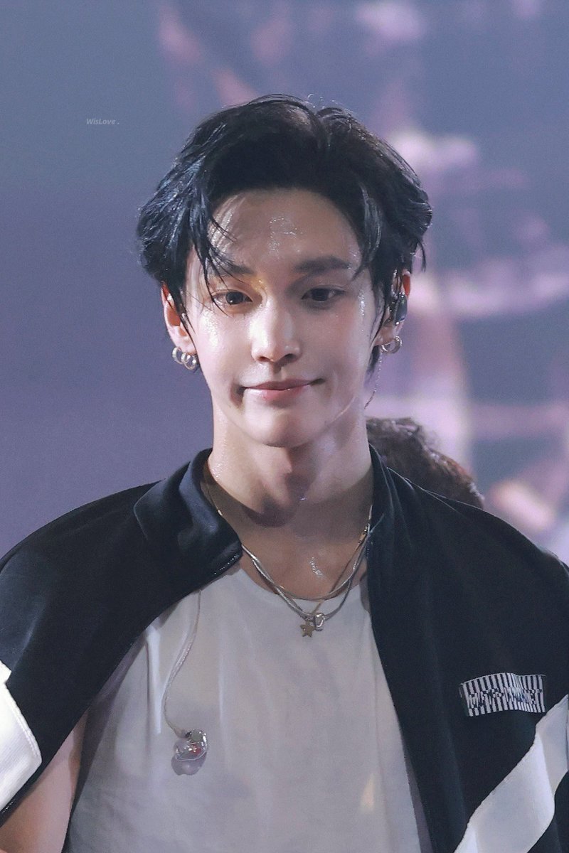 daso•• tweet media