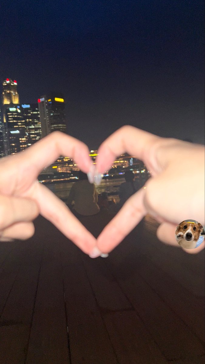 pompiieee's tweet photo. friday night with my girls 😙😙

heart for all you <3 https://t.co/KJtMArNsD8