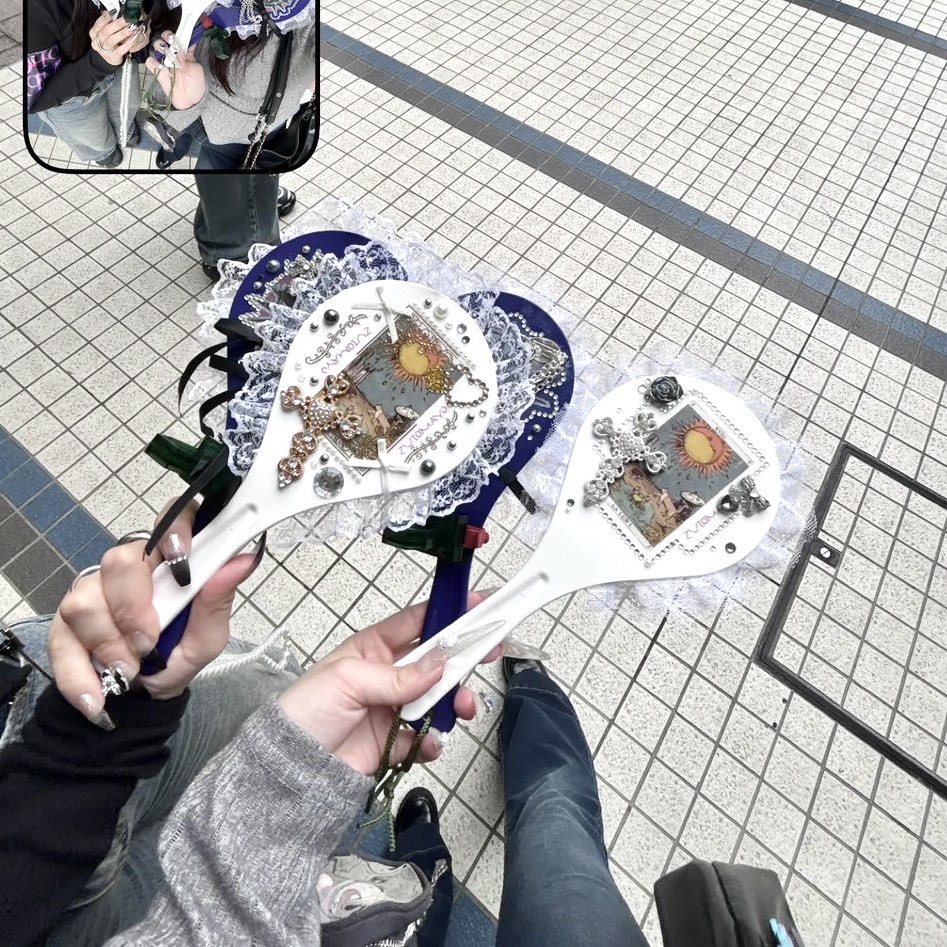 これ百均で1時間以上吟味して家でデコ大会してんの〜〜しゃもじガチ勢