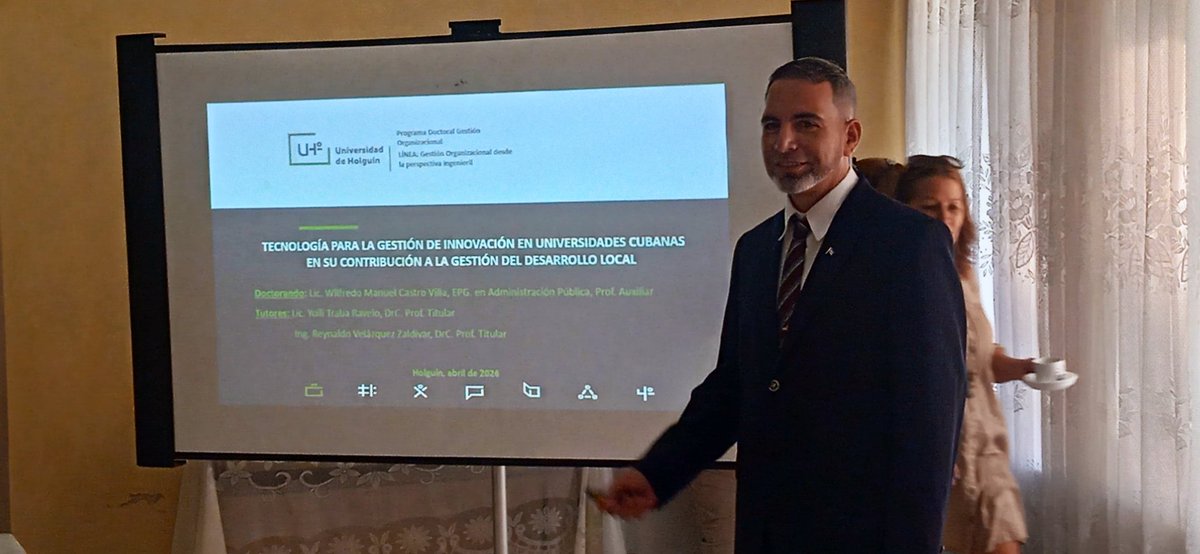 🎓📢 En estos momentos se está llevando a cabo la Discusión Doctoral del Vicerrector Primero de la #UniversidadDGranma, Wilfredo Castro Villa.

Todo el claustro, trabajadores y estudiantes acompañamos con orgullo a nuestro querido Wilfredo en este instante decisivo. 👏🇨🇺✨