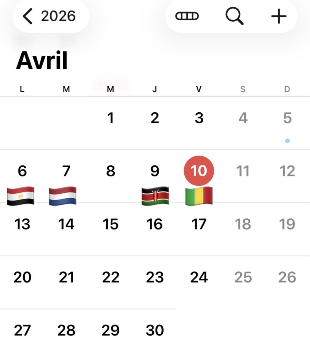 مصطفى tweet media