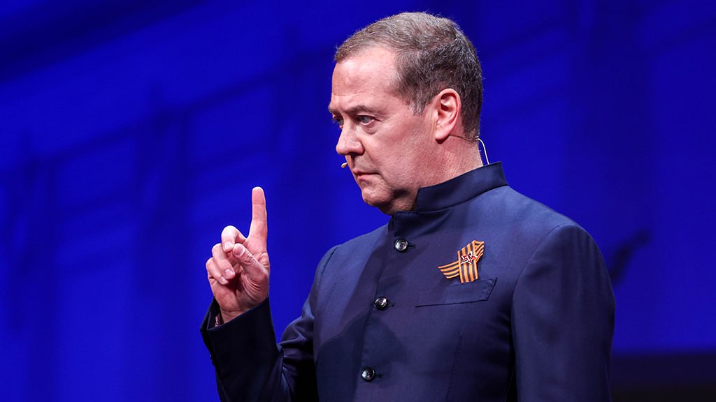 Ateo Breaking tweet media