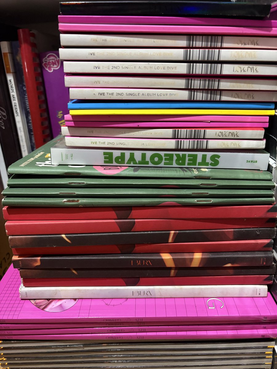 hanne݁ ˖Ი𐑼⋆ tweet media