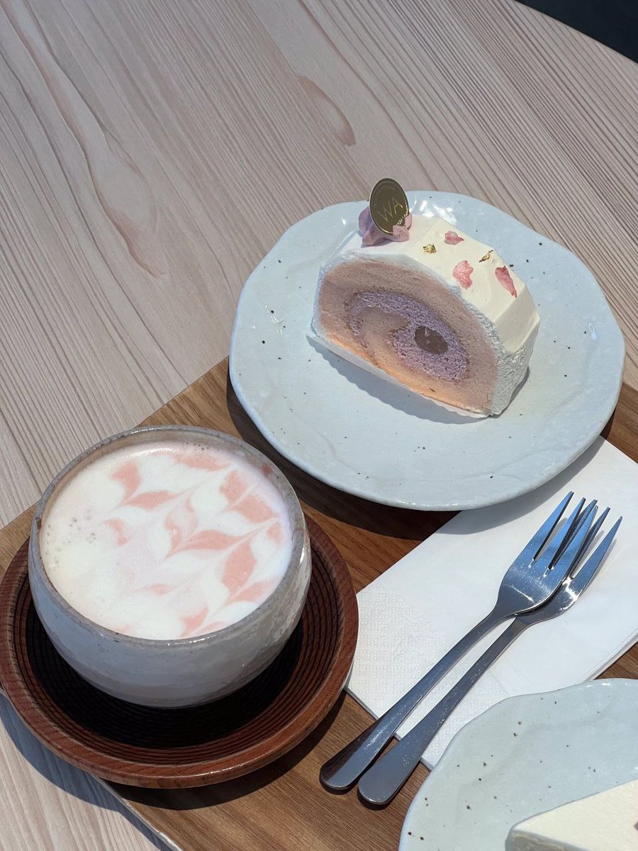 Love the sea tweet media