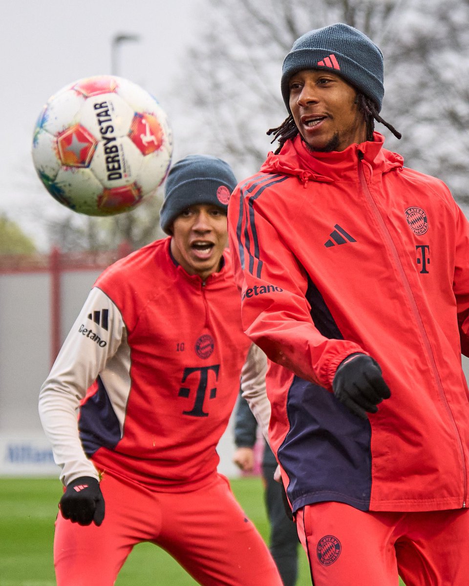 FC Bayern tweet media