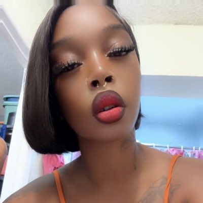 GinGer 🅿️ebbles tweet media