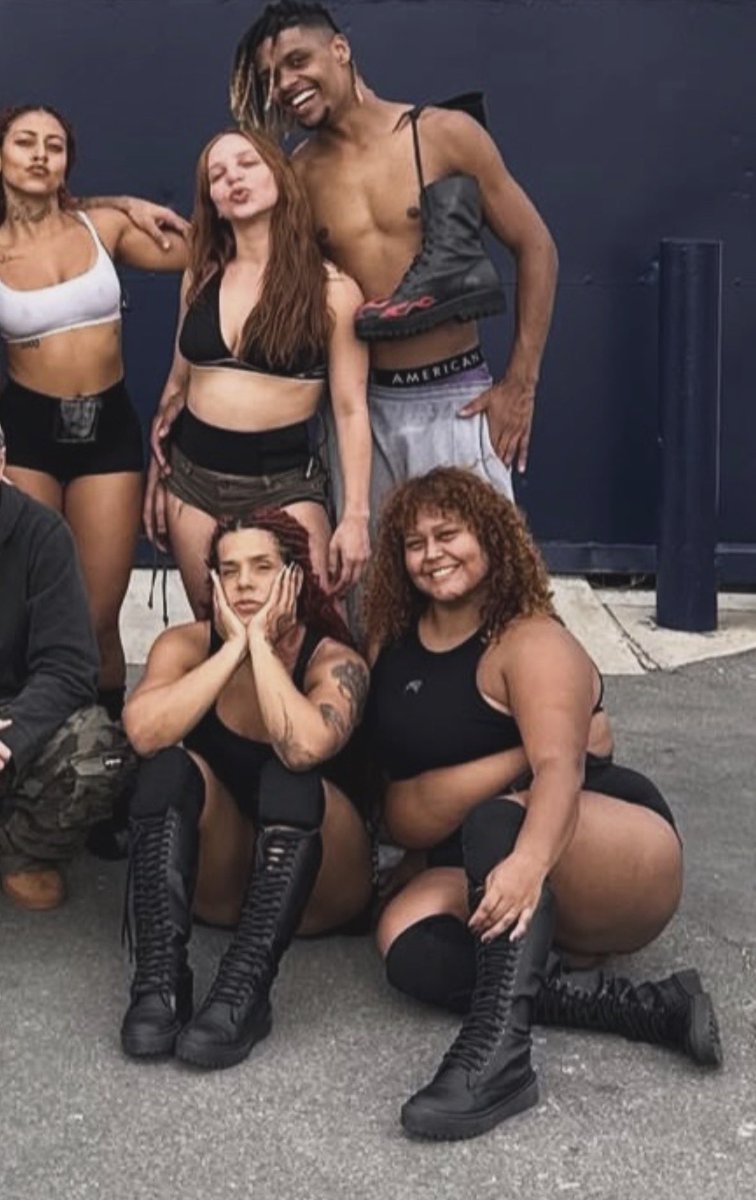 #SONZACHELLA 🇧🇷 tweet media