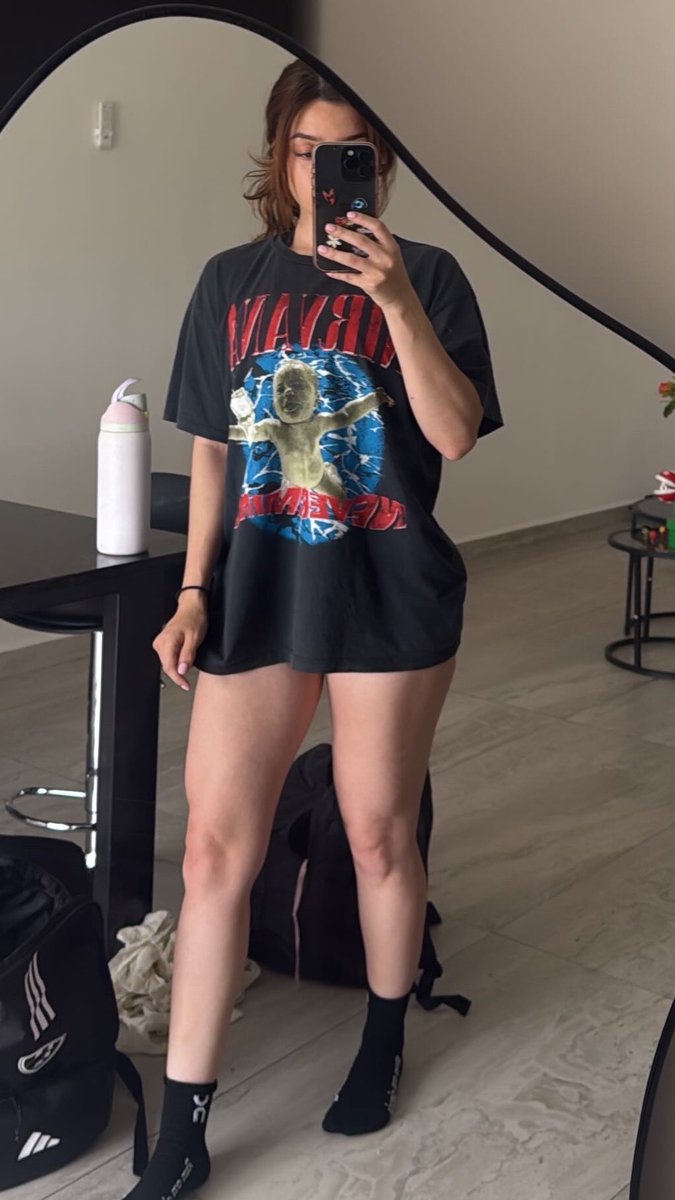 ⌞𝐑𝐞𝐤𝐢 Mundialista⌝ 🌱 tweet media