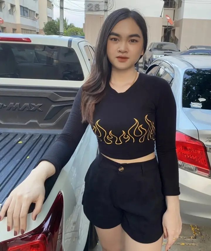 คนไกล้ตัว #หยบรุน tweet media