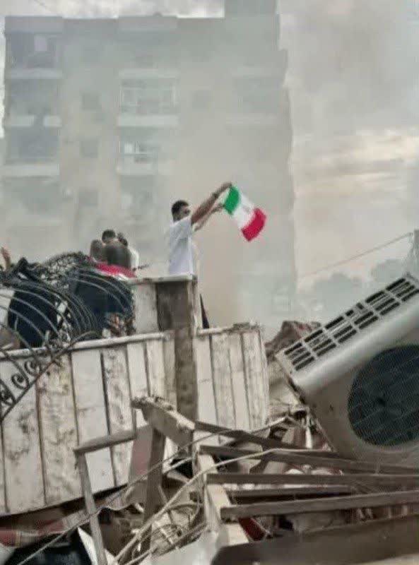 آسِّدْ مَهْدی tweet media