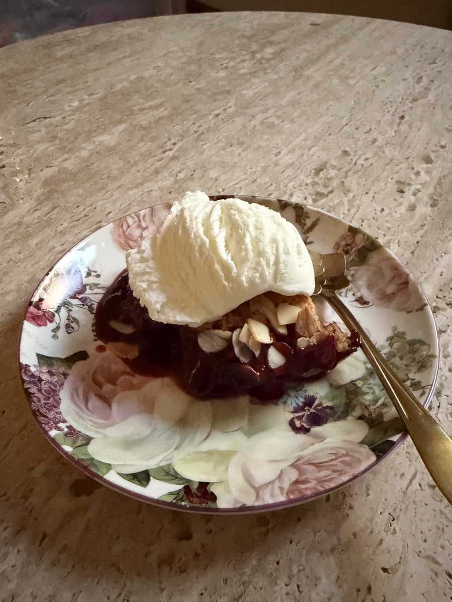 لُجينَة 🌸 tweet media