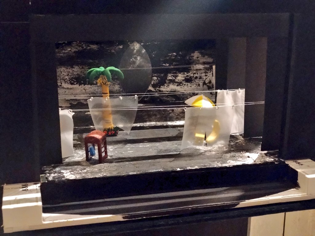 132no2828's tweet image. 華氏マイナス320°
むずかしい！
ネタバレ嫌だから何も言わないけど只々ピュアな阿部さんがたまらなぁい🤟😊
当日券は30分の間に抽選券を貰えさえすれば、並ばなくても番号が若かろうがなかろうが関係無し
当選時の購入順も決まってます
氷みたいなピアスつけて行ったんだ✨️
#野田地図 #NODA・MAP