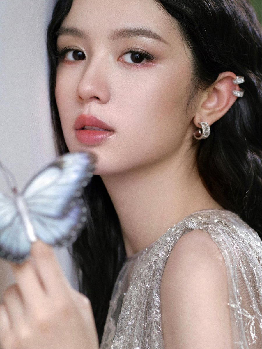 ️️️️️️ zoye. tweet media