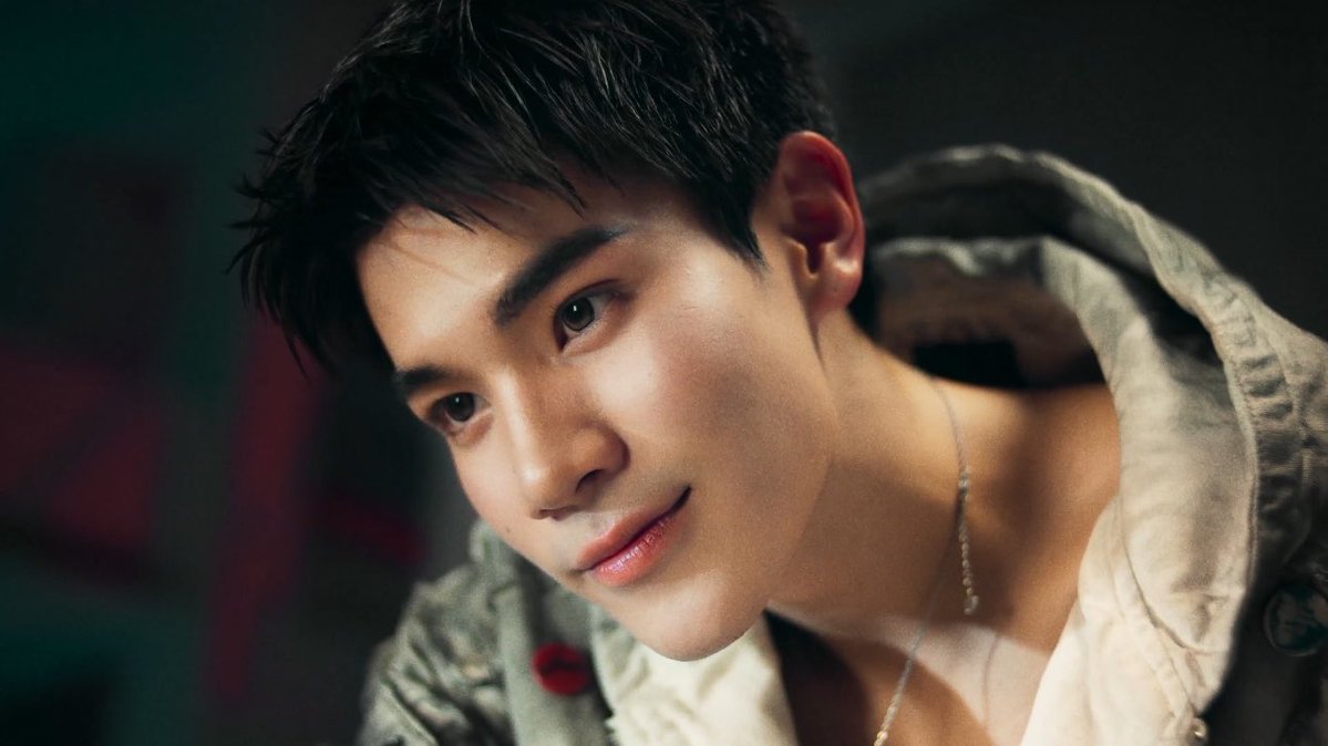 nyctophilia 🎄 tweet media