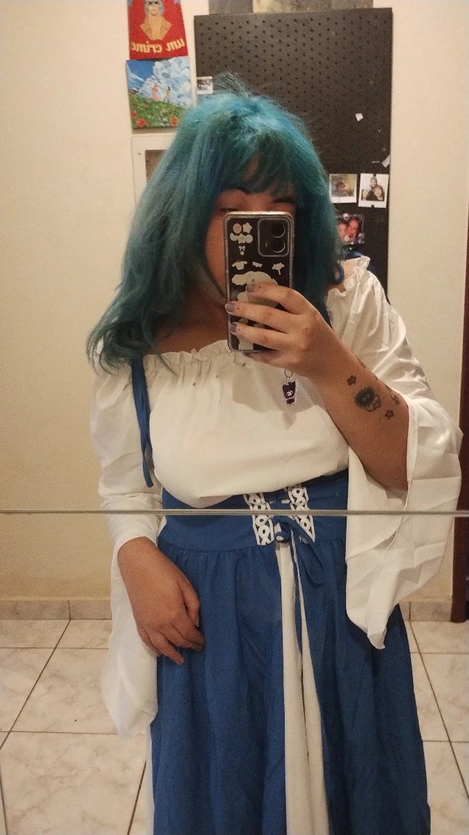 luzerzs's tweet photo. Pois eu vou pra SERVIR looks 
Eu não aguento padrões que n sustentam personalidade e querem dar pitaco sobre os outros 

Geisy Arruda não sofreu oq sofreu na faculdade pra nós >NÃO< aproveitarmos o livre arb��trio de ir pra faculdade com a roupa que quiser https://t.co/36Q3EfwR3o