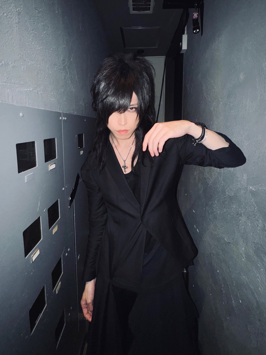 KoheiIyoda's tweet photo. 超弾いたーー！！
ギターインスト2マンありがとうございました！
新井さんの至高のトーンに癒されました🔊
最高の1日でした！
話し足りないので次はトークの時間も設けたいなぁ
ご来場ご視聴いただいた皆様ありがとうございました(  ˉ ˘ ˉ  )🎸 https://t.co/mvamhacTrM