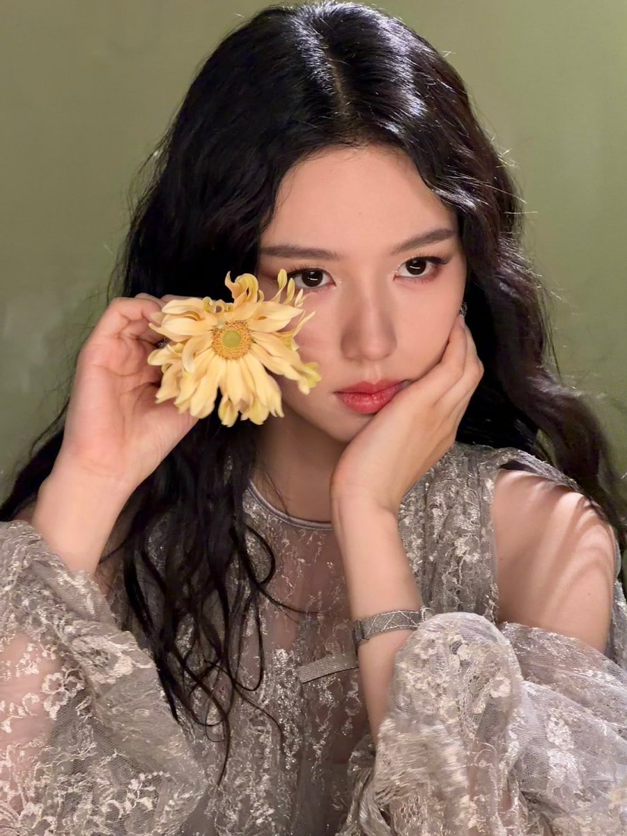 ️️️️️️ zoye. tweet media