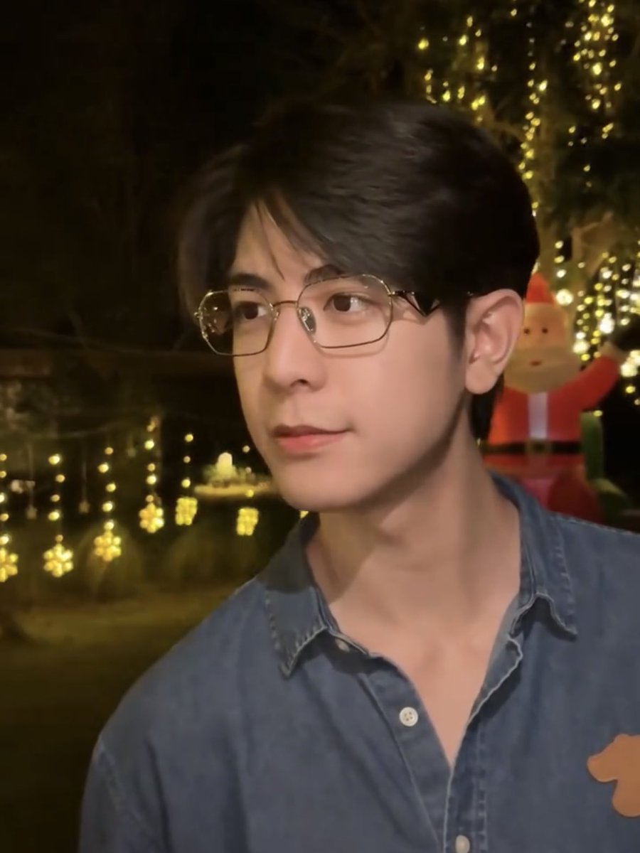 ᴍᴀʏ tweet media