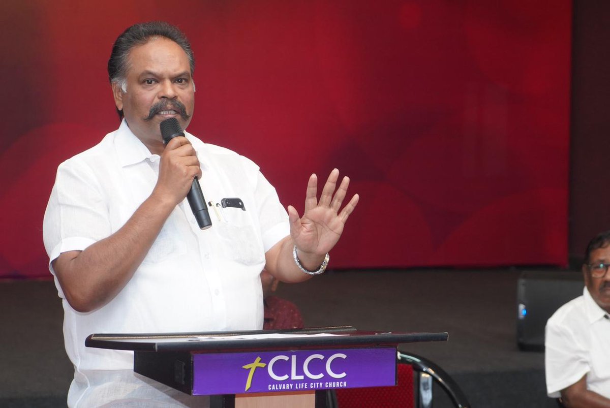 FernandasRaja's tweet photo. I addressed a Christian Pastors’ Prayer Meeting at Calvary City Life Church, Trichy, organized by the Trichy All Taluk Pastors & Leaders Forum, attended by over 50 pastors.

I spoke about DMK’s welfare initiatives for minority communities and shared my concerns on safeguarding the values of the Constitution, secularism, and the proposed FCRA amendments in the current context. 

I also highlighted the contradiction where fascist forces claim to support women’s rights while opposing their entry into temples, and stressed the need for greater participation of women in public life and assemblies.
The meeting was led by Rev. Dr. Ellis William.