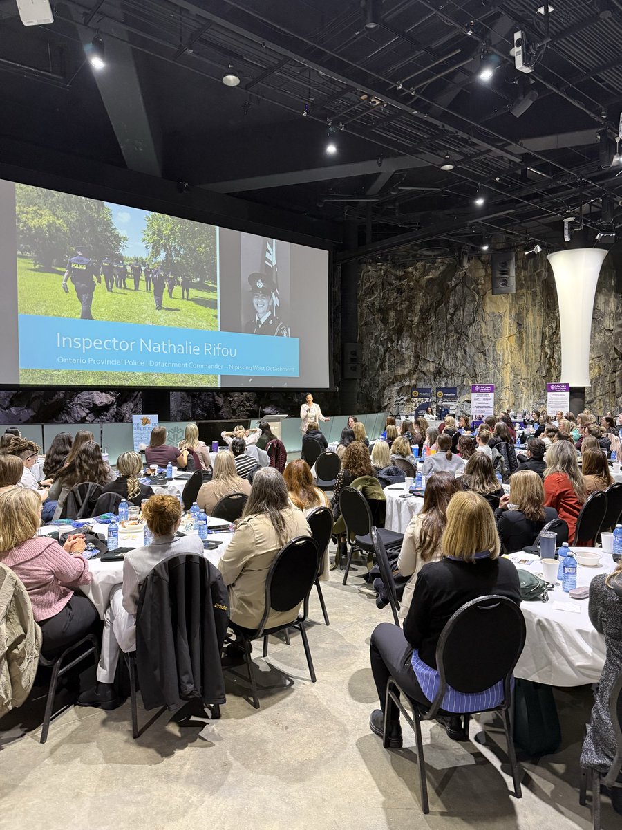 NorthBayPolice's tweet photo. Thank you @SudburyPolice and @OWLECanada for hosting our team, along with nearly 200 law enforcement professionals from across the province, for the Northern Training Day

Incredible speakers, thought leaders and strong mentorship. Together we are driving progress in policing. https://t.co/moPOT1Bmxq