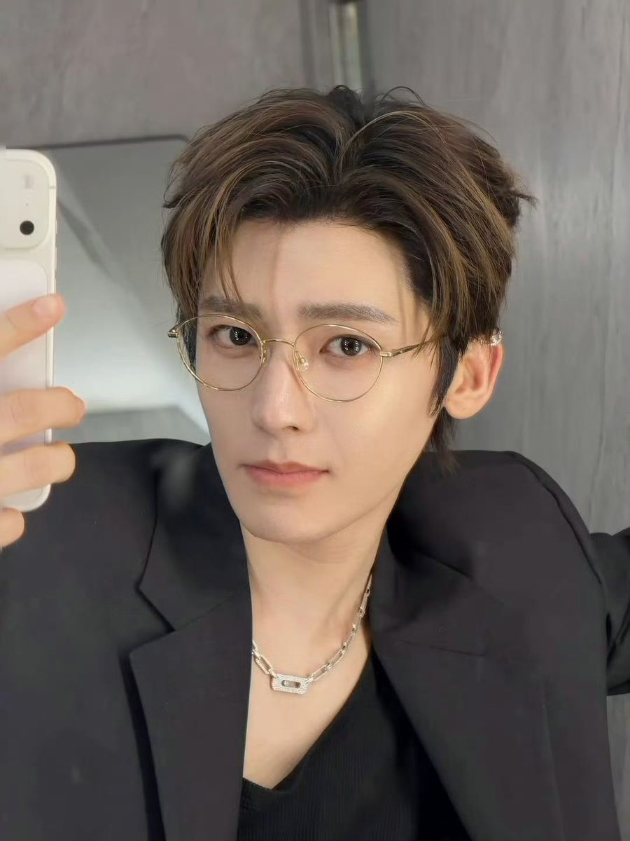 치키 tweet media
